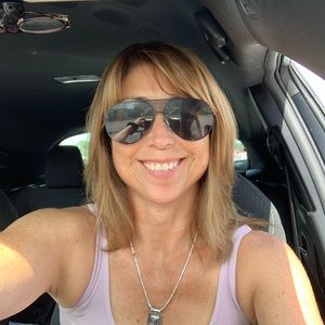 Meet your Posher, Pamela